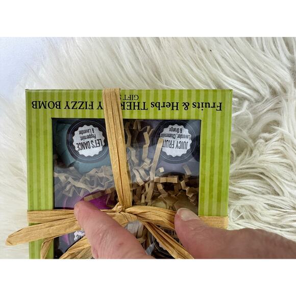 Ginger Lily Farms Fruits & Herbs Therapy Fizzy Bath Bomb Gift Set, 4 Ct, 3 Oz ea - Picture 7 of 9